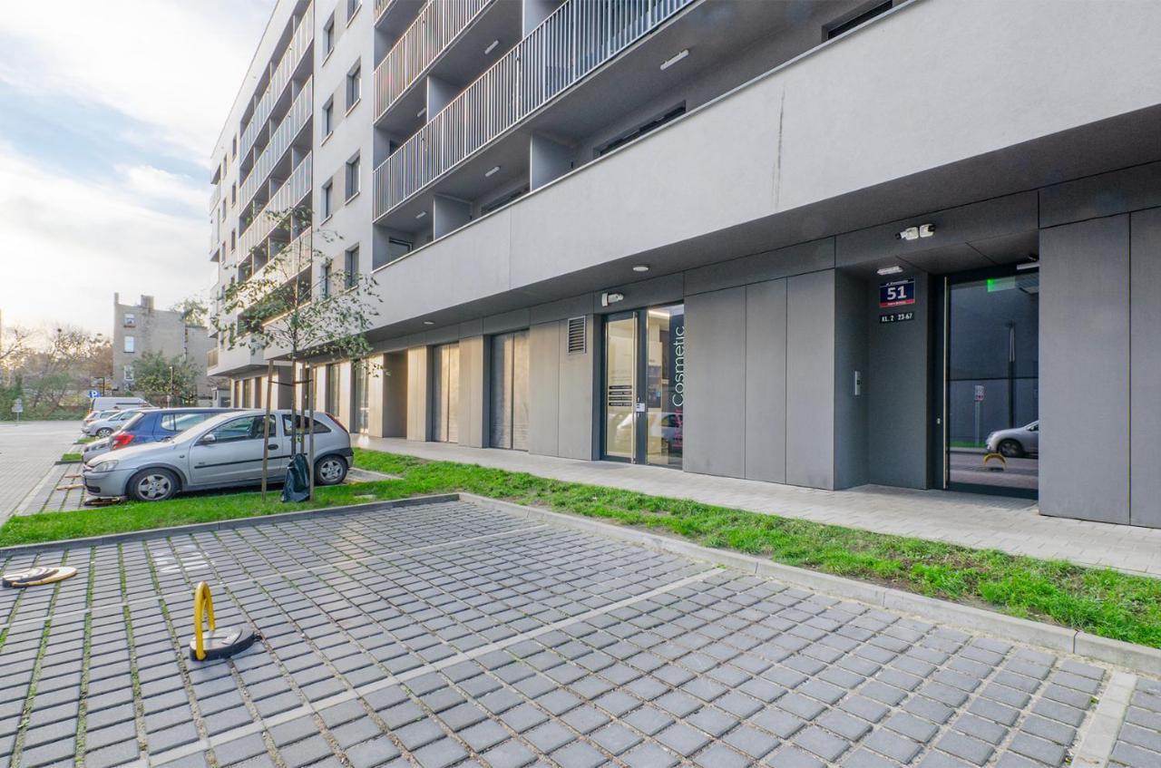 Sky Home- Rose Apartament -Manufaktura, Bezplatny Parking, Klima, Dostep Na Kod Łódź Kültér fotó